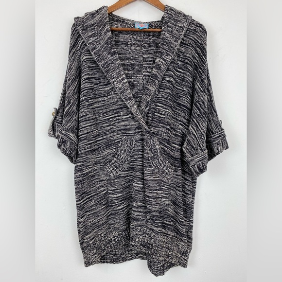 Plenty By Tracy Reese Sz Medium Women’s Black White Short Sleeve Hooded Sweater - Picture 1 of 8